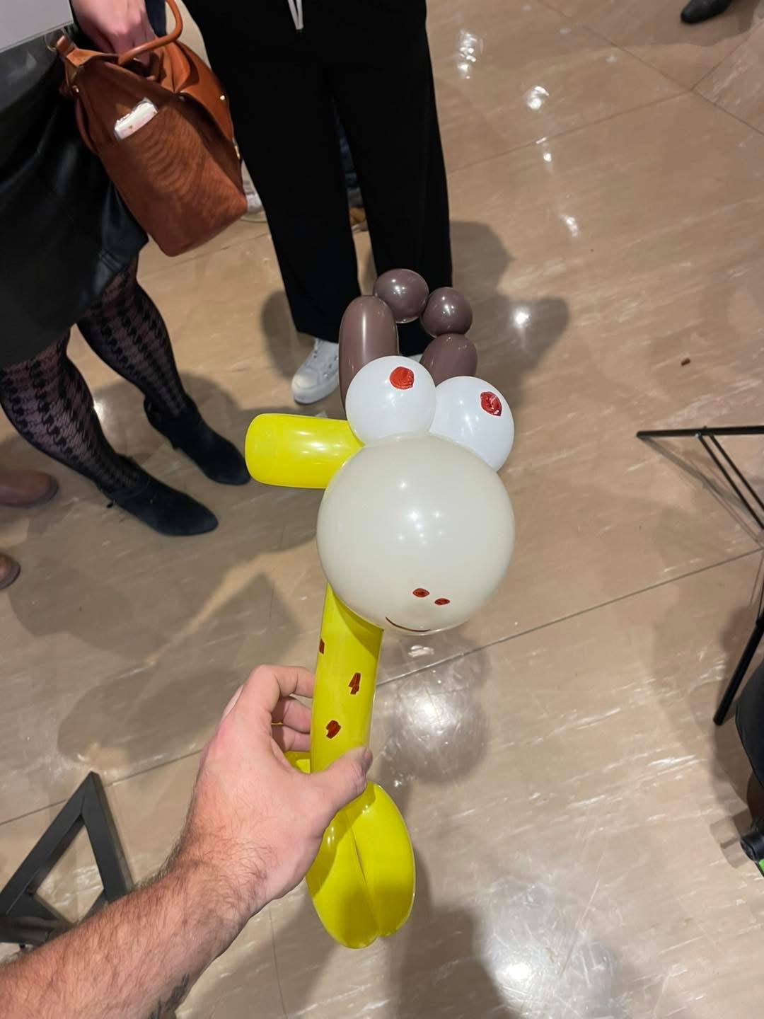 Sculpture de ballon animal pour animation enfants