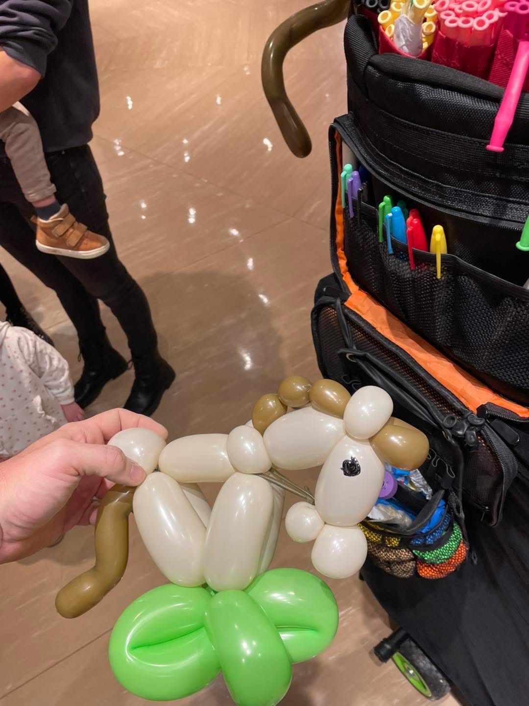 Sculpture de ballon personnage réalisée par MK Animations