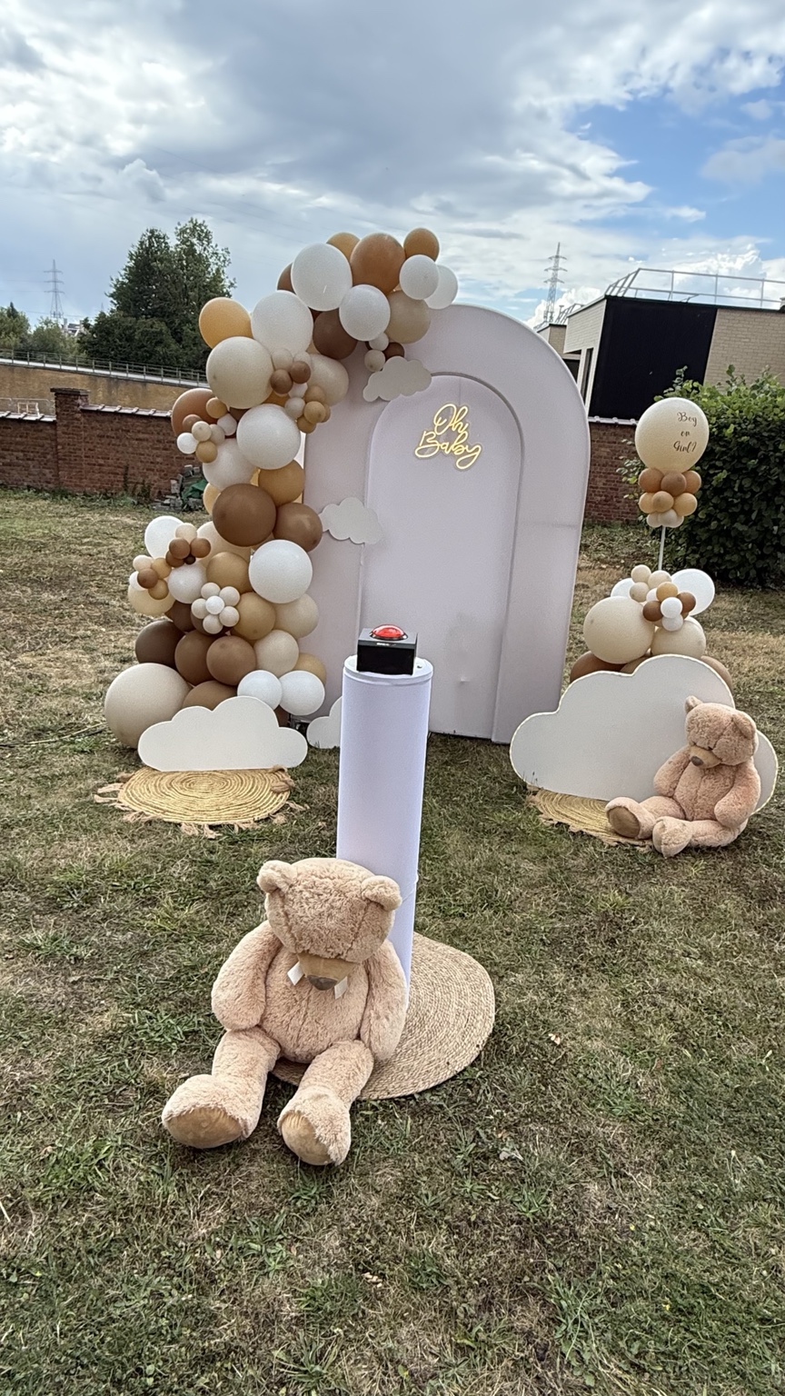 Décoration événementielle avec explosion de fumées colorées